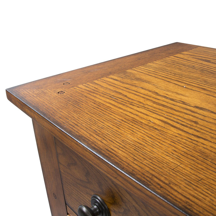 Grandpa's Cabin Chest in Age Oak