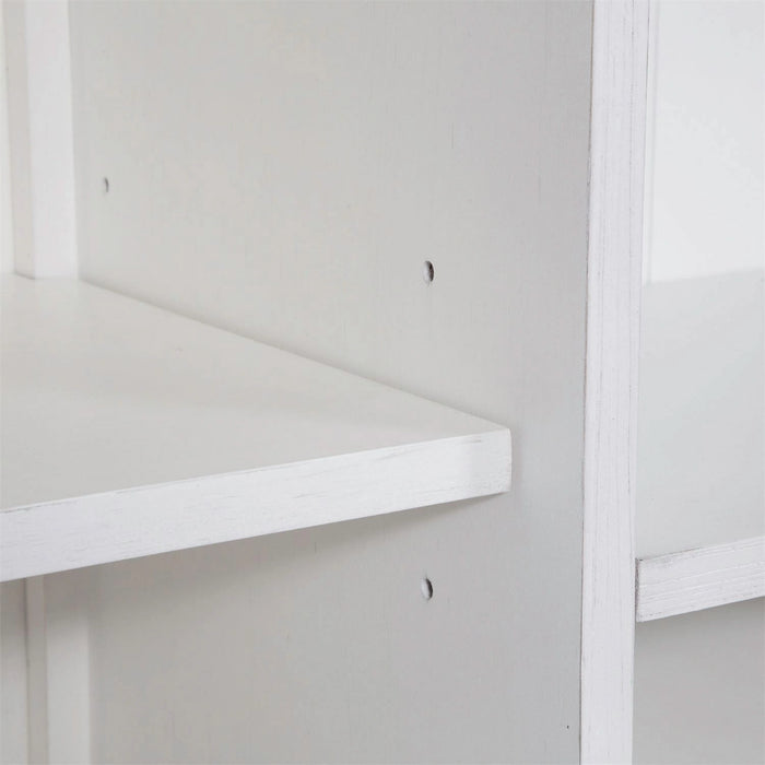 Allyson Park Credenza & Hutch image