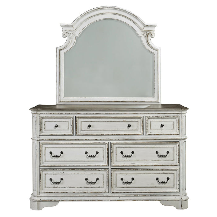 Magnolia Manor King Uph Bed, Dresser & Mirror