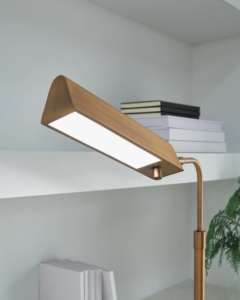 Yafe Desk Lamp