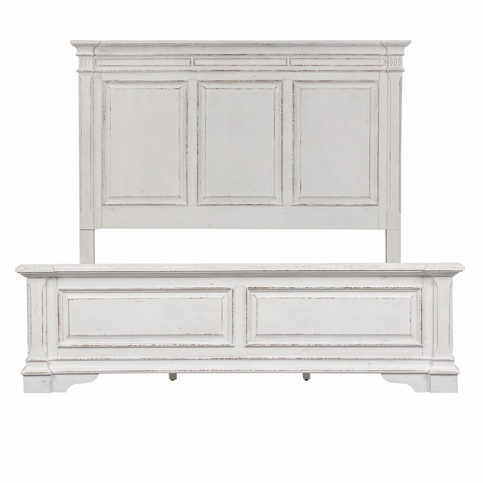 Abbey Park King California Panel Bed, Dresser & Mirror