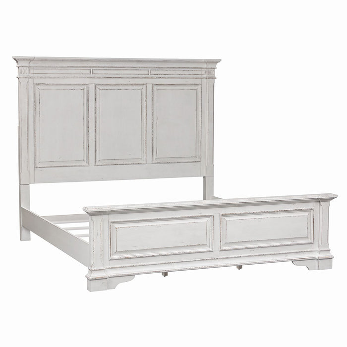 Abbey Park King Panel Bed