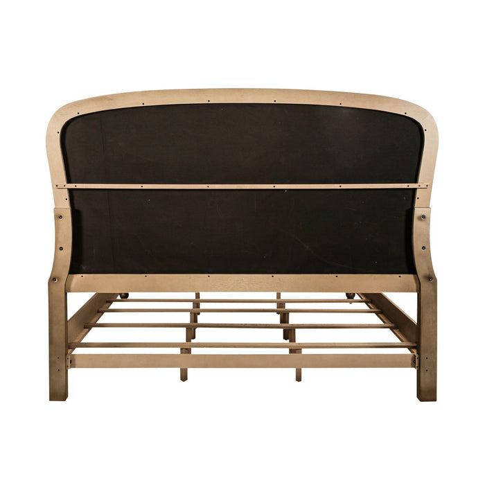 Americana Farmhouse Shelter Bed image