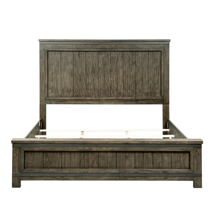 Thornwood Hills King California Panel Bed