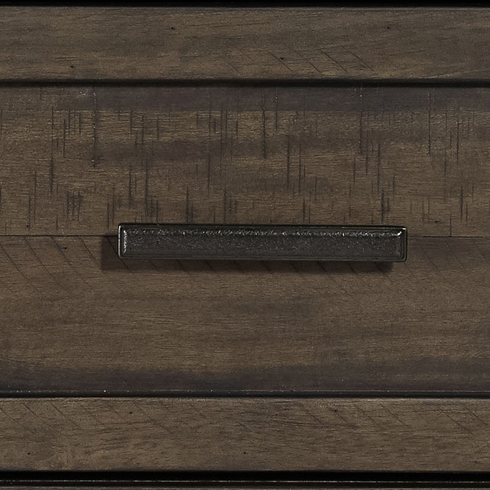 Thornwood Hills Drawer Dresser in Rock Beaten Gray