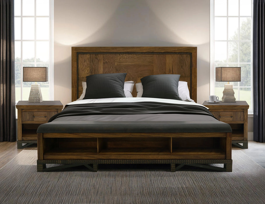 Walnut, Queen Bed