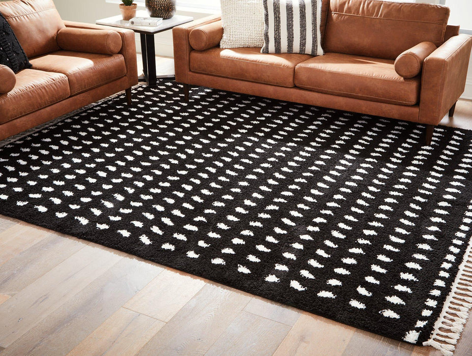 Minston 5' x 7' Rug