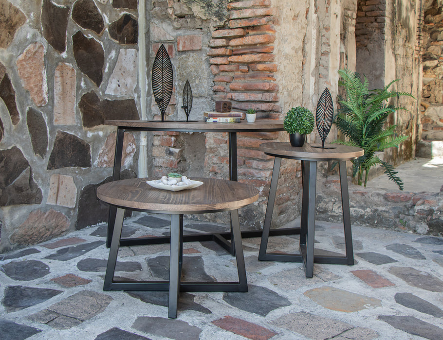 Choiba Cocktail Table, Brown finish