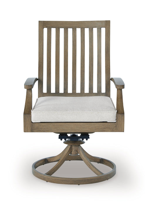 Rainier Ranch Outdoor Dining Package