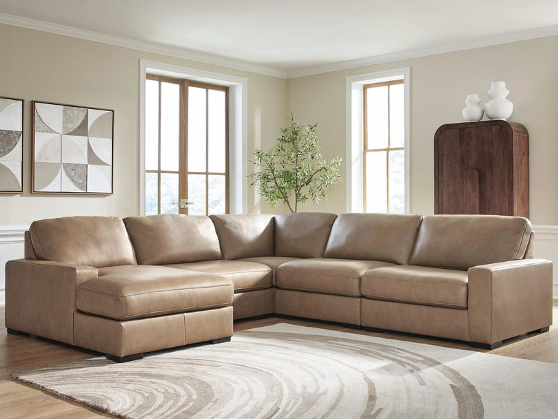 Veronella Sectional with Chaise