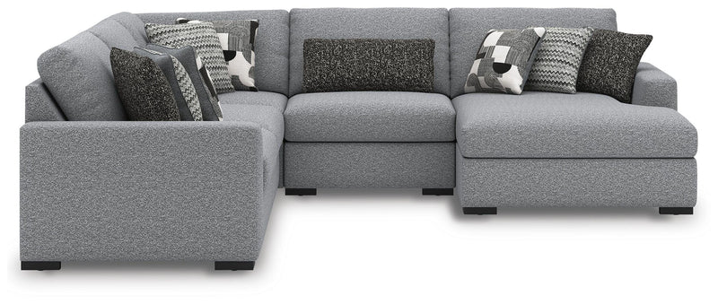 Bealton Sectional with Chaise