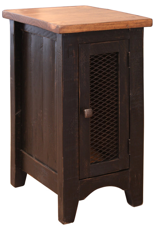 Pueblo Black 1 Mesh Door image